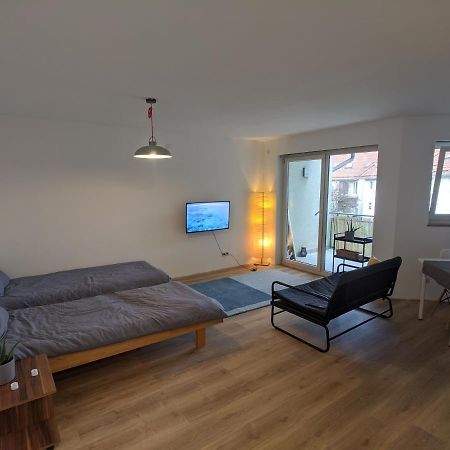 Ideales Messe Appartment 15Min Fahrtweg Kirchheim unter Teck Exteriör bild